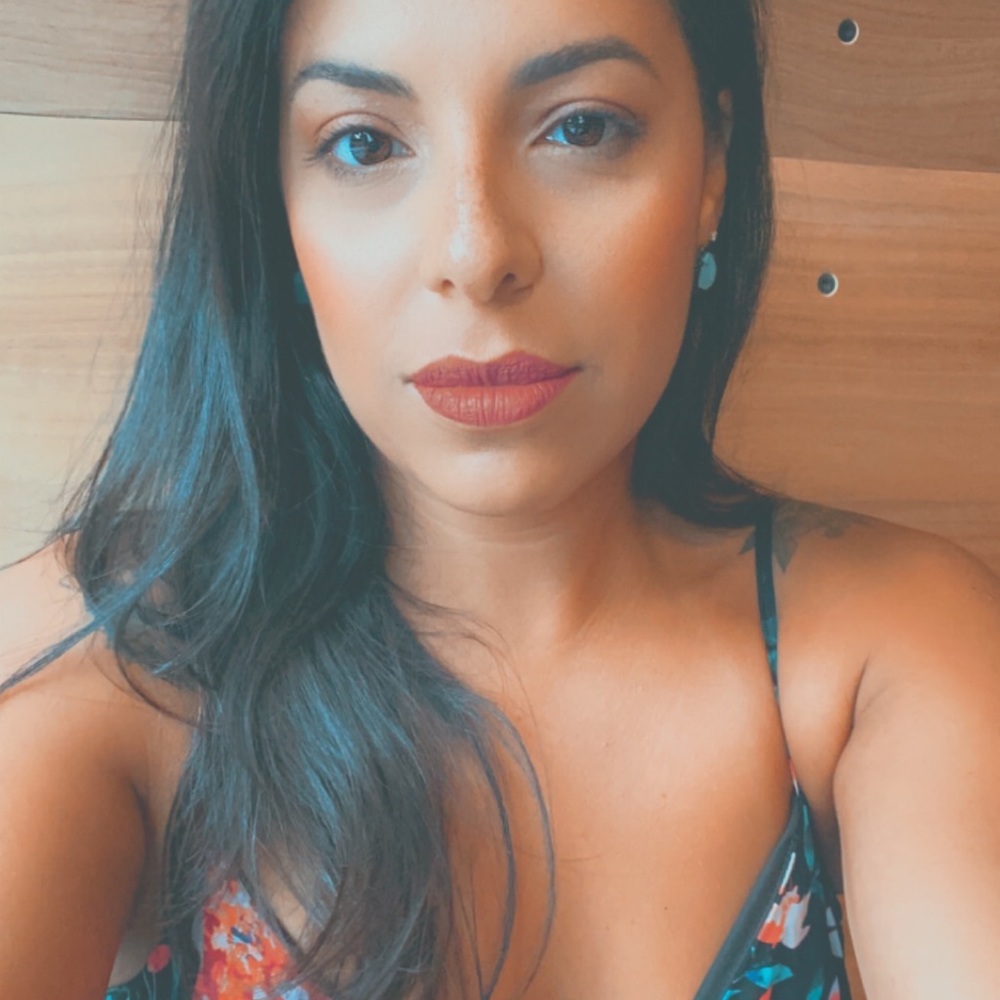 Meet your Posher, Hayli